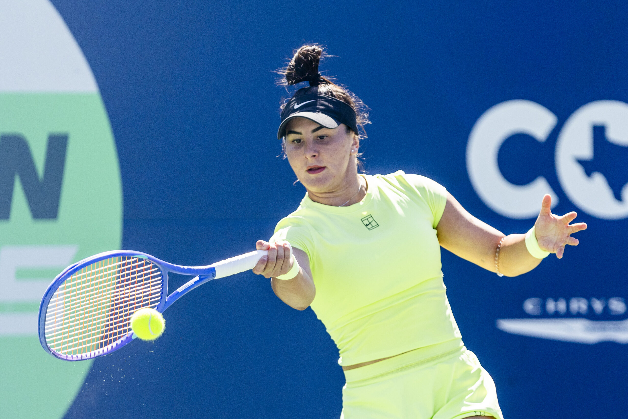 B. Andreescu v L. Tararudee43